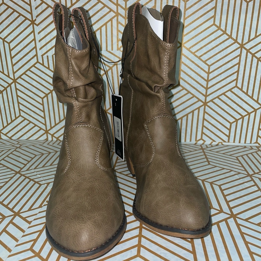 CHARLES ALBERT WOMEN MODERN WESTERN BOOTS SIZE 9 MOCHA NEW